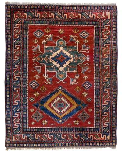 6067 Antik Şirvan Halı: