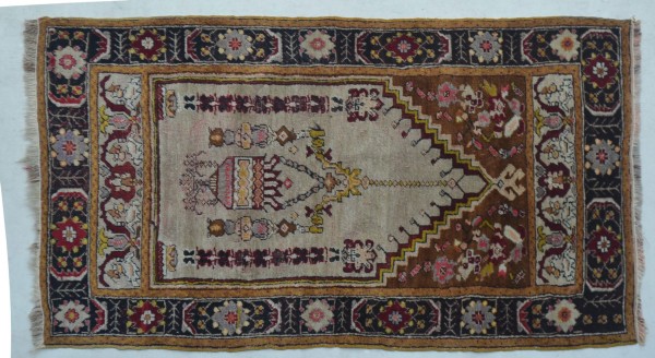 11447 ANADOLU KIRŞEHİR HALI